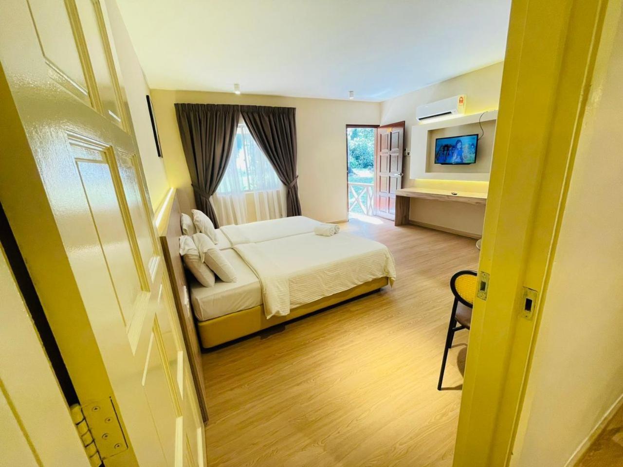 Rompin Beach Resorts Kuala Rompin Zewnętrze zdjęcie