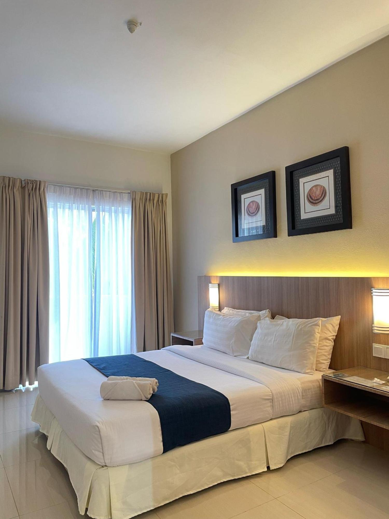 Rompin Beach Resorts Kuala Rompin Zewnętrze zdjęcie