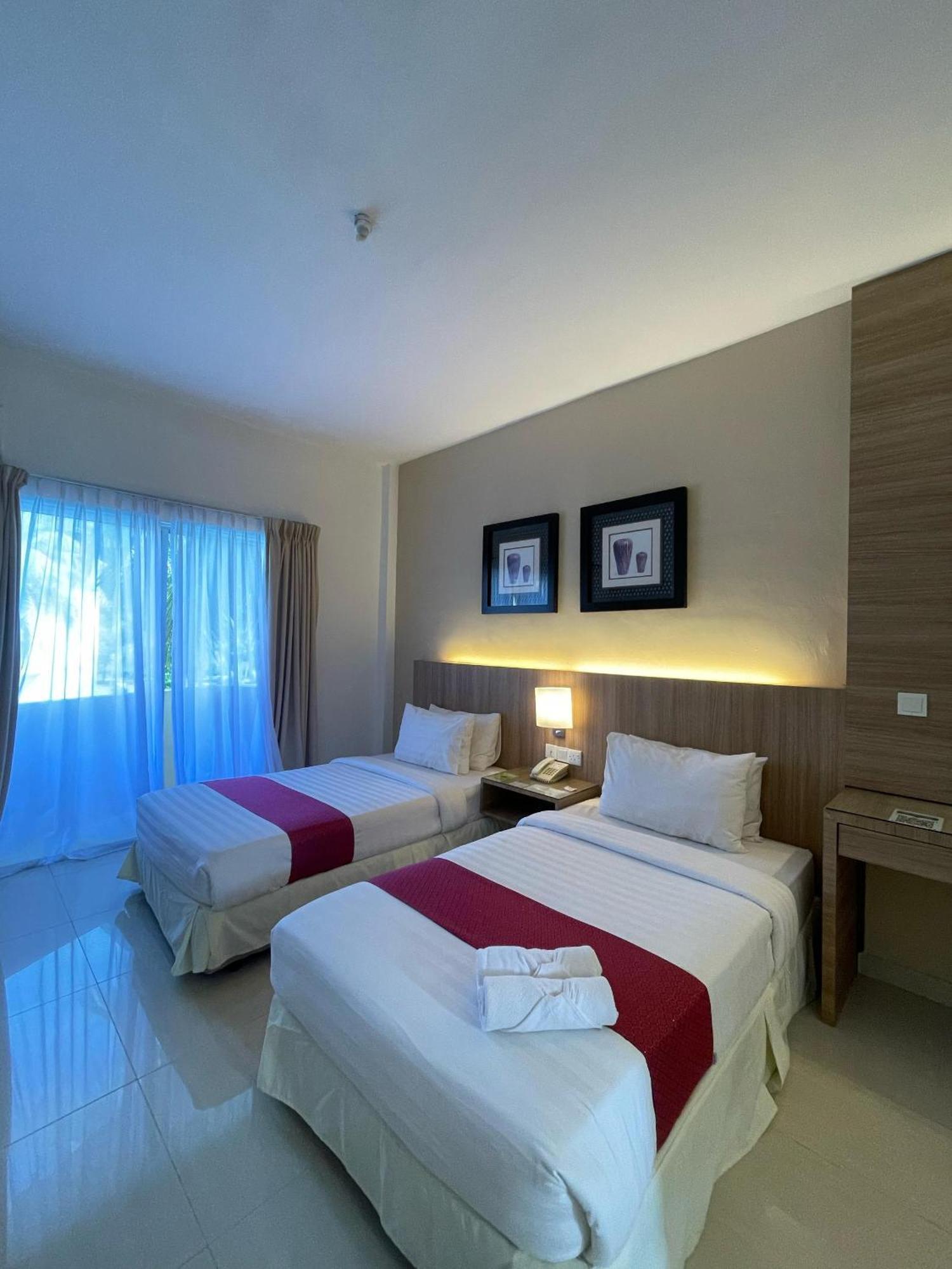 Rompin Beach Resorts Kuala Rompin Zewnętrze zdjęcie