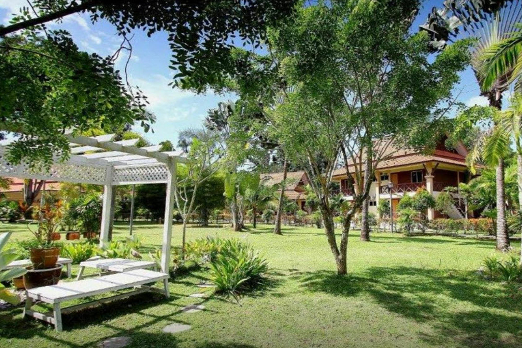 Rompin Beach Resorts Kuala Rompin Zewnętrze zdjęcie